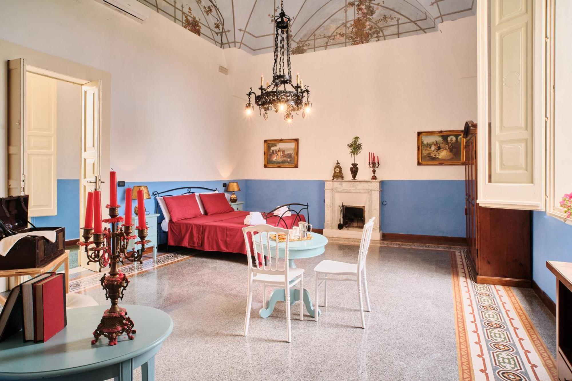 Готель Palazzo Scarciglia Мінервіно-ді-Лечче Екстер'єр фото